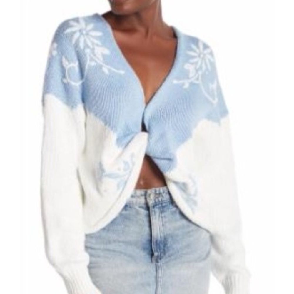 Wildfox Western Floral Beaumont Sweater Women's Size M Blue White Cropped